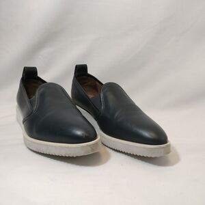 Everlane Street Shoe (Navy Leather Slip-ons)